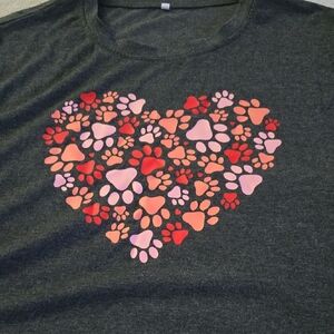 Heart Paw Print Graphic Tee - Dark Gray with Pink & Red Paws
